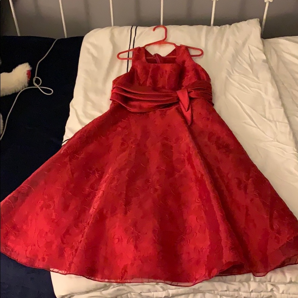 Cutest little holiday dress for little girls